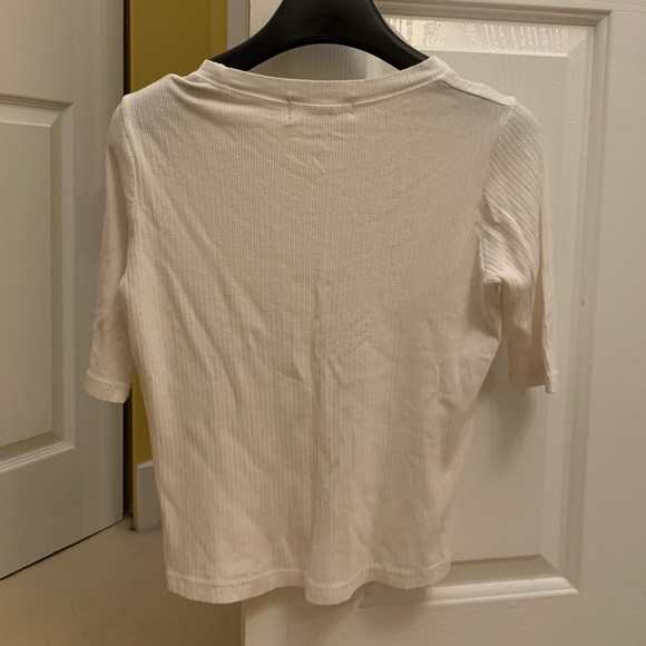 Korean Style Ribbed White Tee - Picture 2 of 4